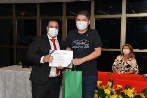 Vice Presidente da Semear no Vale é homenageado pelo Conselho Regional de Farmácia de MG